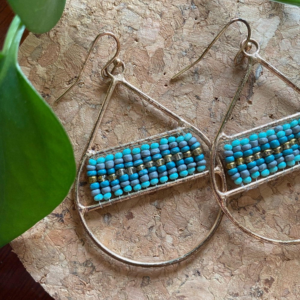 ✨Beaded Teardrop Earrings✨